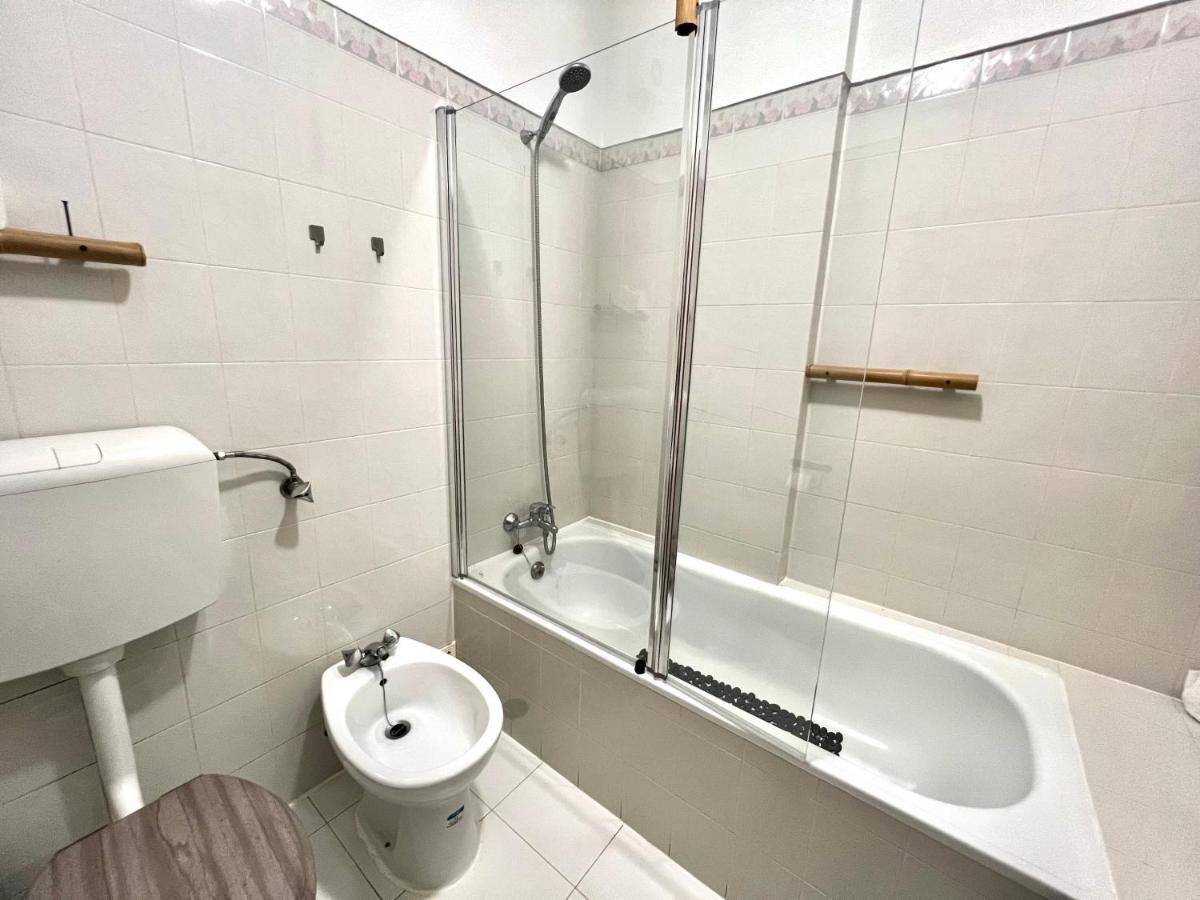 Apartmán Loky - Near Quarteira Center Exteriér fotografie