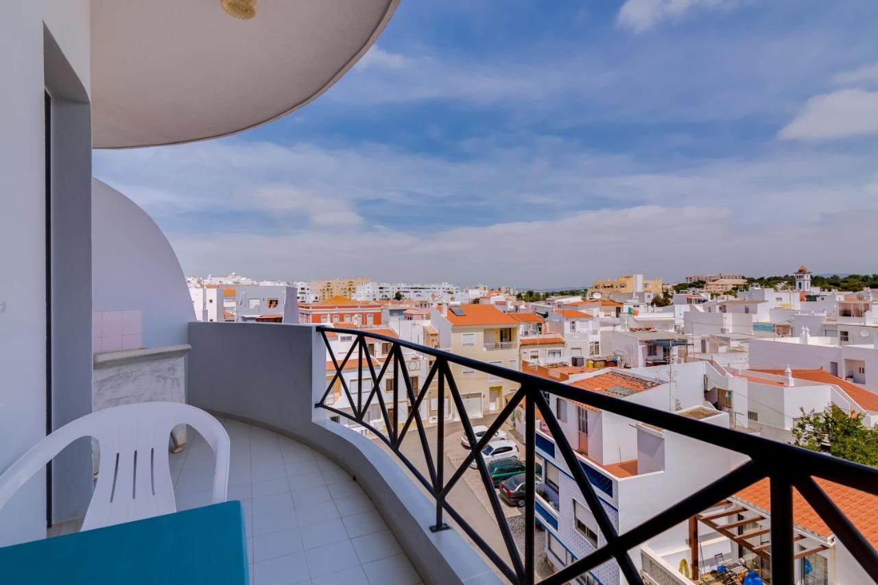 Apartmán Loky - Near Quarteira Center Exteriér fotografie